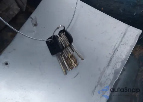 1992 Chevrolet Gmt-400 C1500 z USA, uszkodzony, nr VIN 2GCEC19K8N1167533